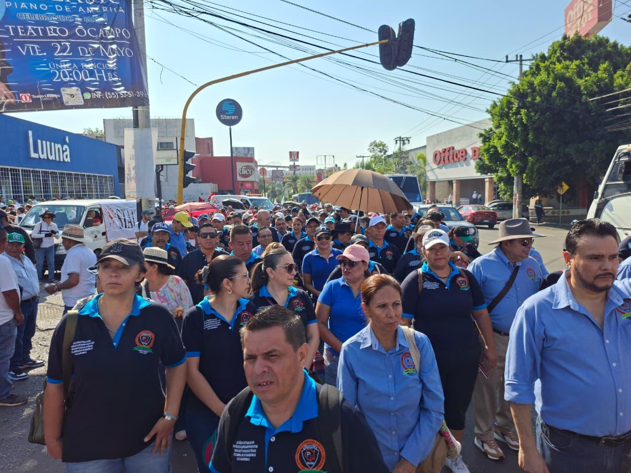 ¡Toma precauciones! Sindicatos paralizan el centro de Cuernavaca por el Día del Trabajo.
