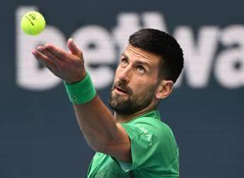 Djokovic ko agli Us Open, medico sportivo Capua: "Il vomito va approfondito"