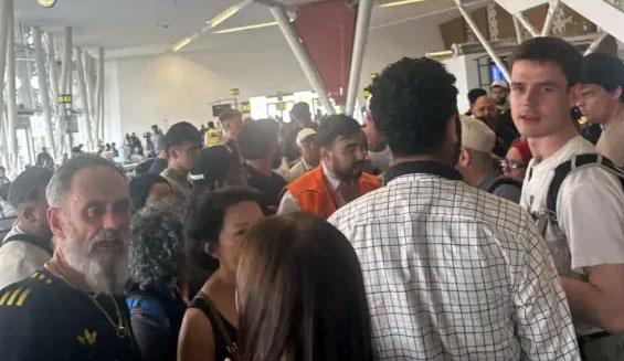 عطب تقني يؤخر رحلة 200 مسافر بمطار مراكش
