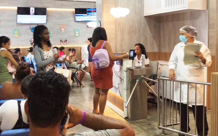 Mutirão oferece 250 vagas para consultas e exames infantis gratuitos em Feira de Santana; saiba mais