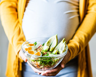 L’alimentazione in gravidanza: cosa sapere