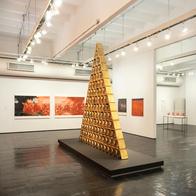 Exposições em São Paulo destacam design brasileiro e arte contemporânea