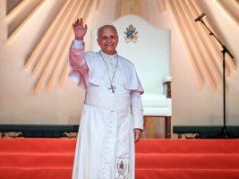 Leone XIV, primo anno di pontificato: il Papa che governa abbassando la voce