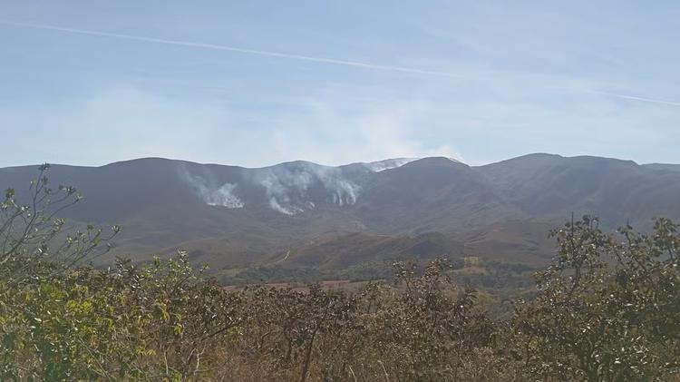 Incêndio que destruiu dois mil hectares da Serra da Canastra foi iniciado em ação planejada de manejo, diz direção do parque