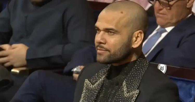 Dani Alves: “La mayor victoria del ser humano es reconocer a Cristo”
