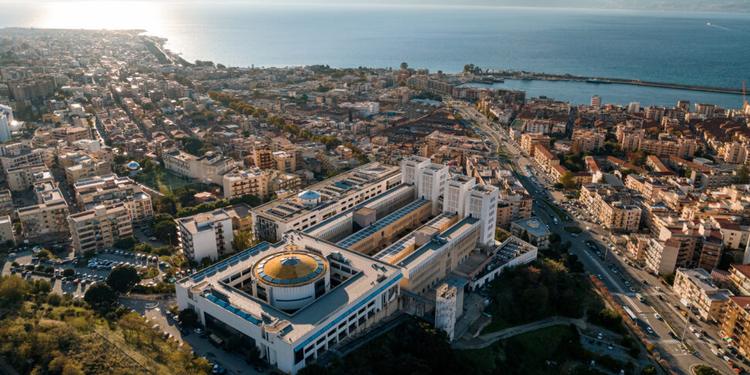 Mediterranea a Reggio, speranze e molti dubbi sul reddito di merito: “Il lavoro che non c’è la vera incognita”