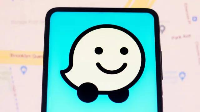 Waze lança modo Moto no Brasil para evitar acidentes e buracos
