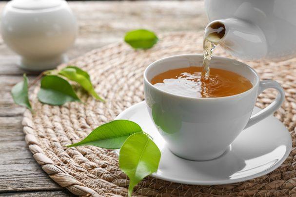منها تقليل القلق والتوتر.. اكتشف فوائد الشاي الأخضر