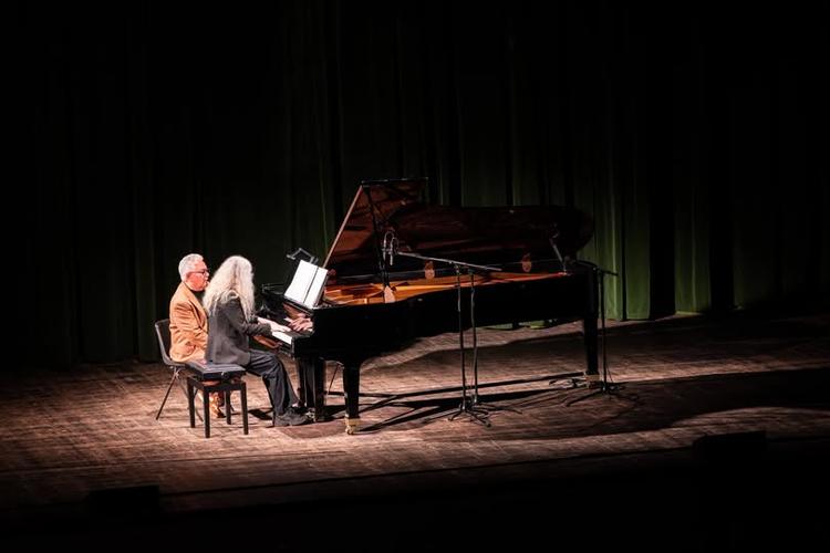 🎶 La serata dell’International Jazz Day, ieri si è conclusa al Palazzo dei Congressi con un momento di grande valore mu...