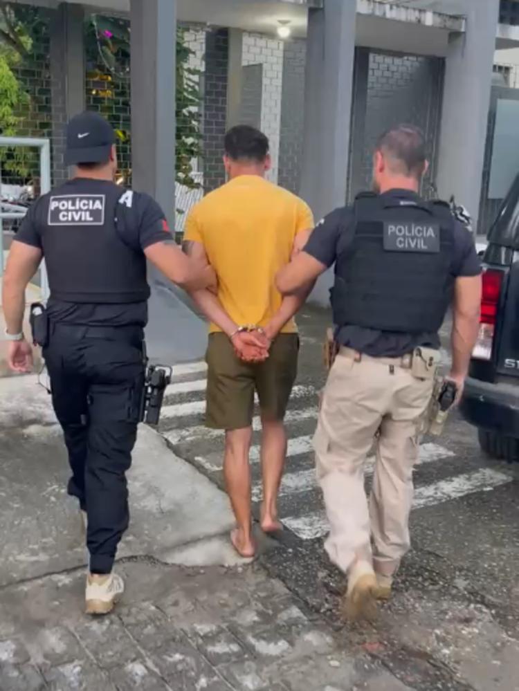 Duas pessoas são presas por tráfico de drogas em operação contra organização criminosa no Brejo da Paraíba