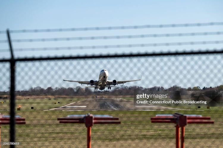us sending third country deportees to jamaica now