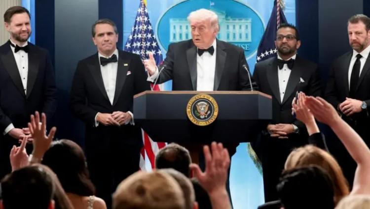 Trump diz que não estava preocupado durante ataque em jantar