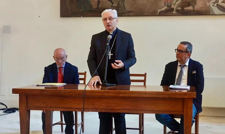 Taranto, nasce rete per energia solidale: accordo tra Arcidiocesi e Confcooperative