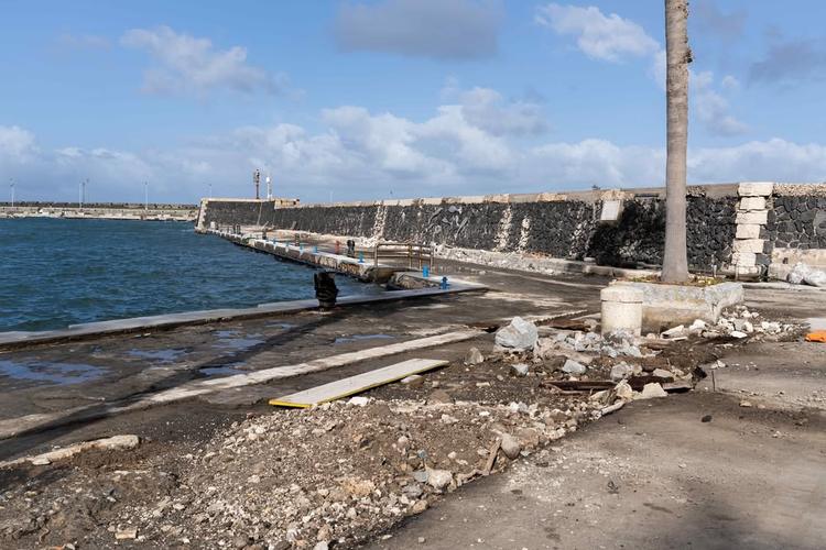 Sono iniziati lunedì 4 maggio i lavori di pavimentazione della banchina lato mare, nell’ambito del progetto Waterfront....