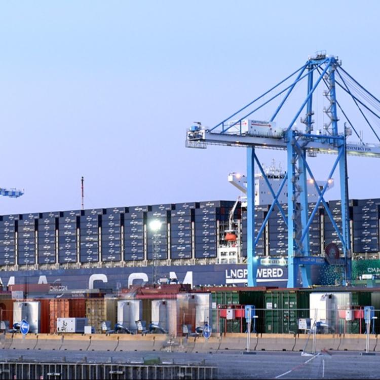 Marseille : les dockers du port sont en grève