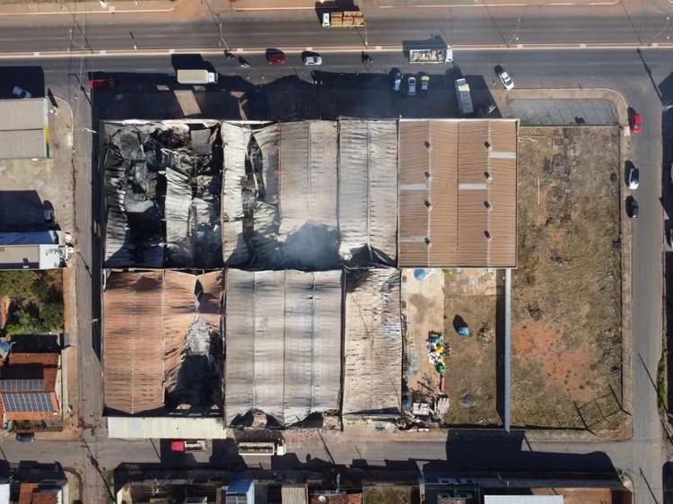 Perícia aponta falha elétrica e descarta incêndio criminoso em prédio da Educação de Várzea Grande