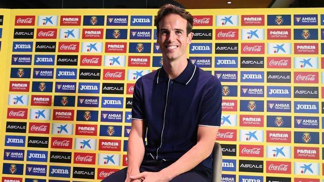 Iñigo Pérez diseña su Villarreal: 4-2-3-1, presión alta y continuidad con el legado de Marcelino