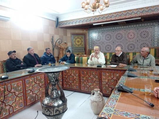 أزمة الطين تهدد الزليج الفاسي والحرفيون يطالبون الوالي أيت الطالب بالتدخل