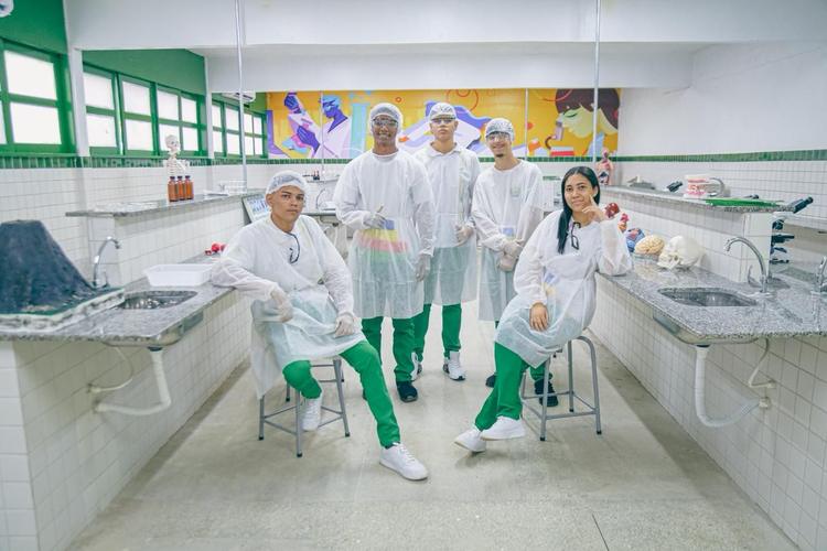 Referência no ensino, Piauí antecipa metas do novo Plano Nacional de Educação