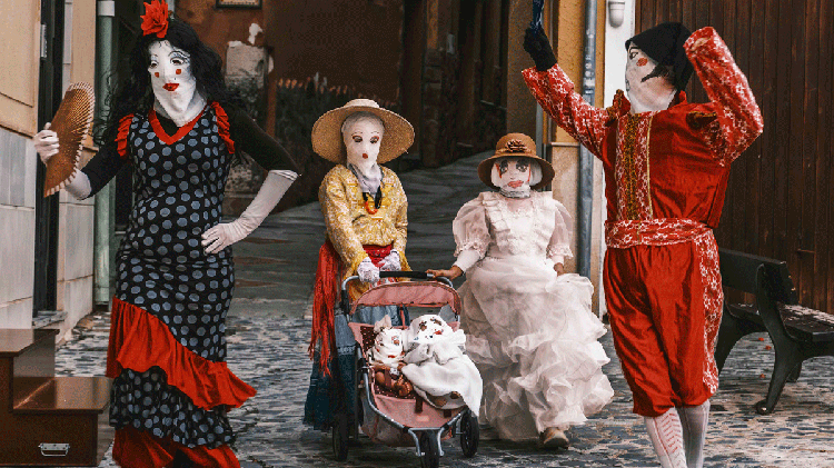 Les Carasses llenarán de tradición las calles de Petrer durante tres jornadas de octubre