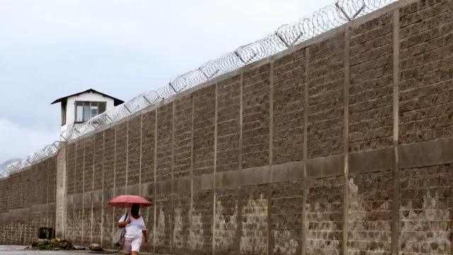 Cinco presos fogem da penitenciária Estadual de Alcaçuz, no RN, durante fortes chuvas