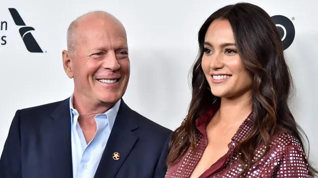 "Estamos constantemente em luto", diz mulher de Bruce Willis sobre doença
