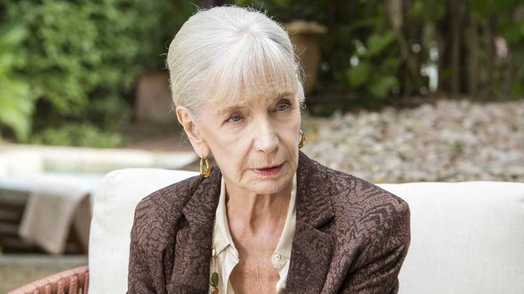 Marie-Christine Adam (Andréa Jourdain) cash sur un gros rebondissement d’Ici tout commence : "Déontologiquement, c’est un peu invraisemblable"