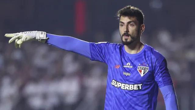 São Paulo tem confiança em Rafael após falha e não cogita mudança no gol