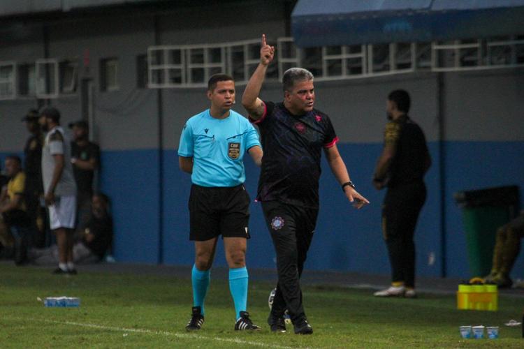 ”Fomos recompensados com o gol”, destaca o técnico Marcelo Cabo sobre partida diante do Amazonas