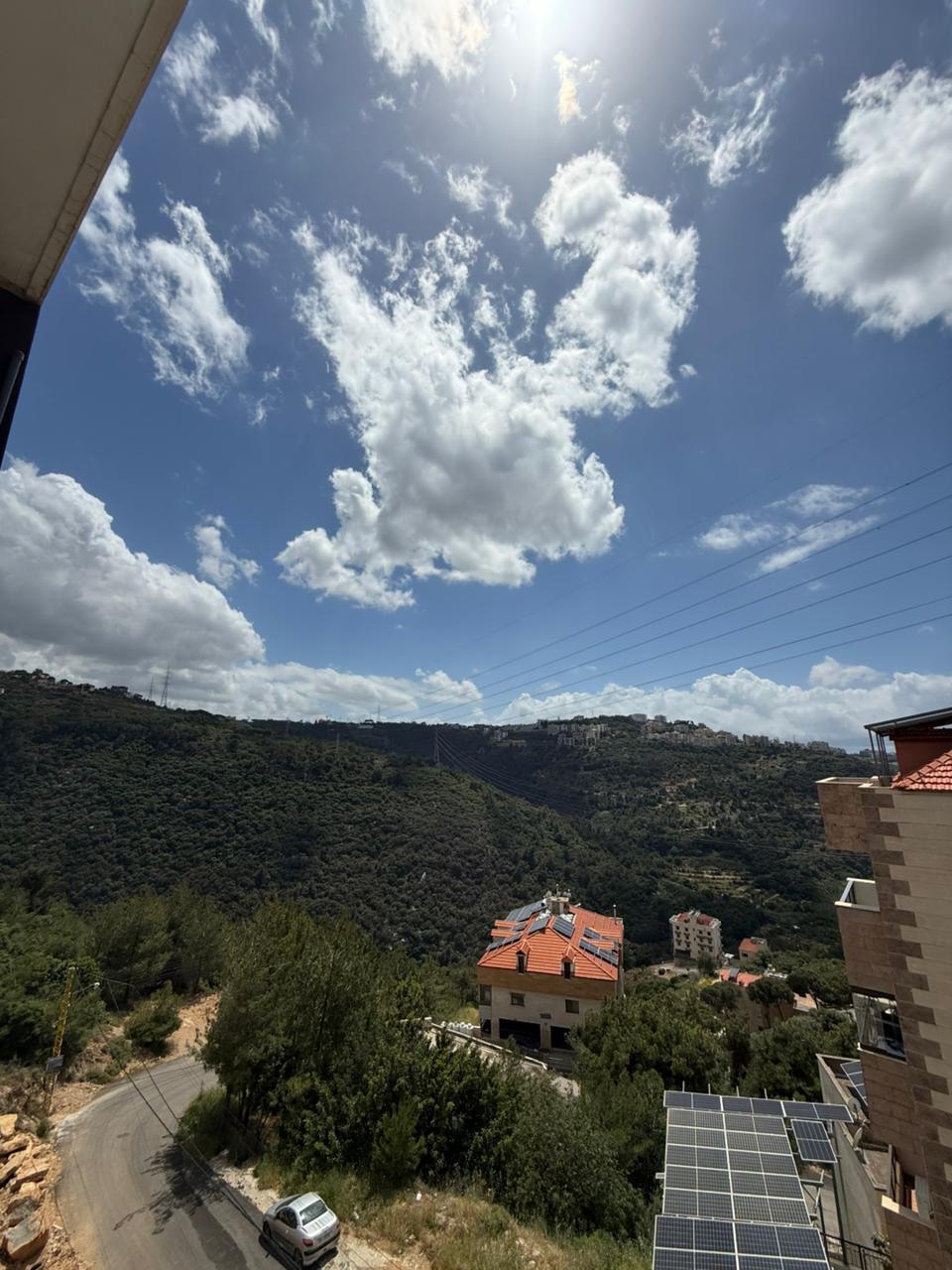 For Sale: Apartment in Mansourieh