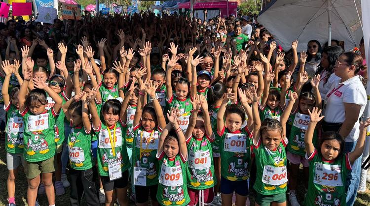 Sonrisas, carreras y regalos: Así se vivió la octava Carrera Kids 99 y CDI Morelos en Cuernavaca
