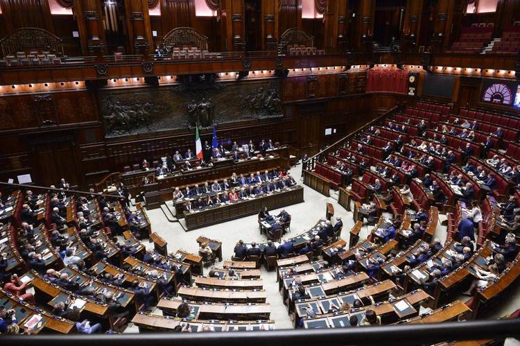 Dl sicurezza, verso nuovo decreto per cancellare l’incentivo agli avvocati per i rimpatri