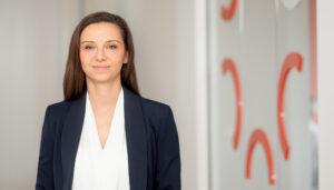 Dr Elisa Kieback, T-Knife (c) T-Knife