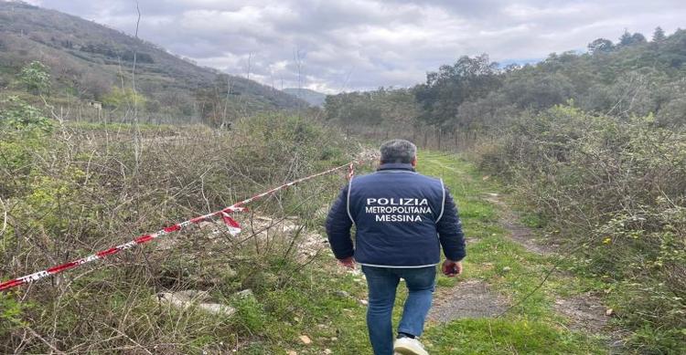 Milazzo, la Polizia Metropolitana sequestra richiami illegali per la cattura delle quaglie
