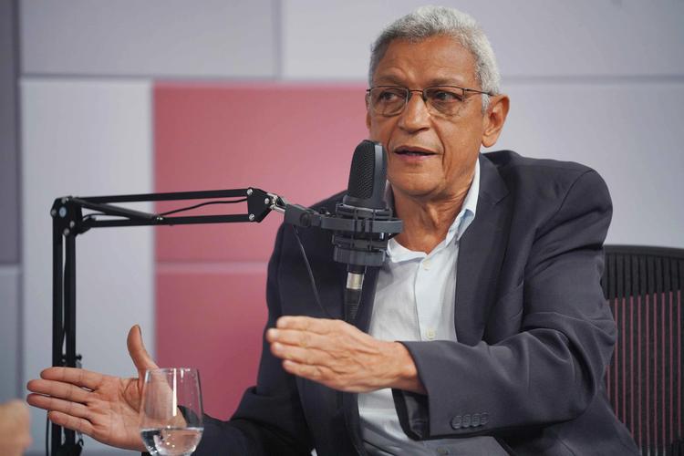 Cyro Garcia (PSTU) declara R$ 385 mil em bens ao TSE; vice informa patrimônio de R$ 500 mil