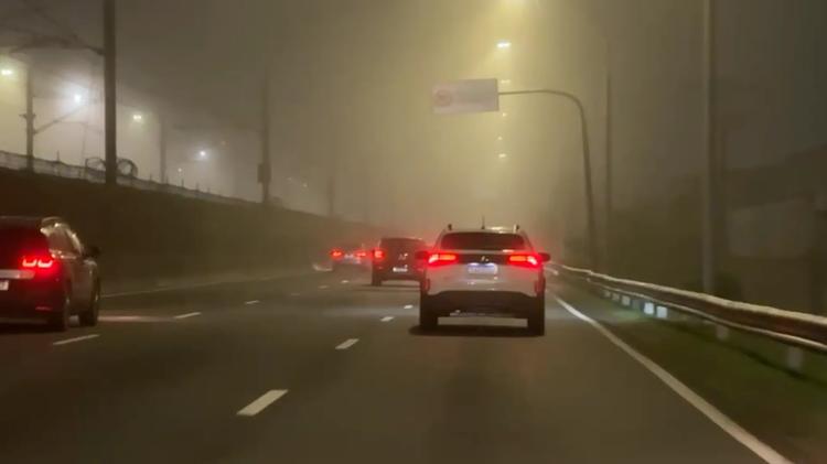 Forte neblina prejudica visibilidade em rodovias no feriado de Corpus Christi