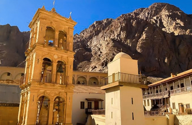 اتفاق ينهي أزمة دير سانت كاترين بين مصر واليونان