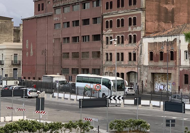 Ztl a Milazzo, i bus per entrare nel centro di Milazzo dovranno pagare un ticket