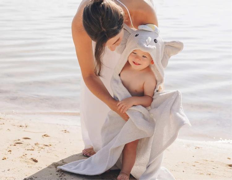 Simple Water Play Ideas for Toddlers: Easy Ways to Engage The Senses Without Screen Time