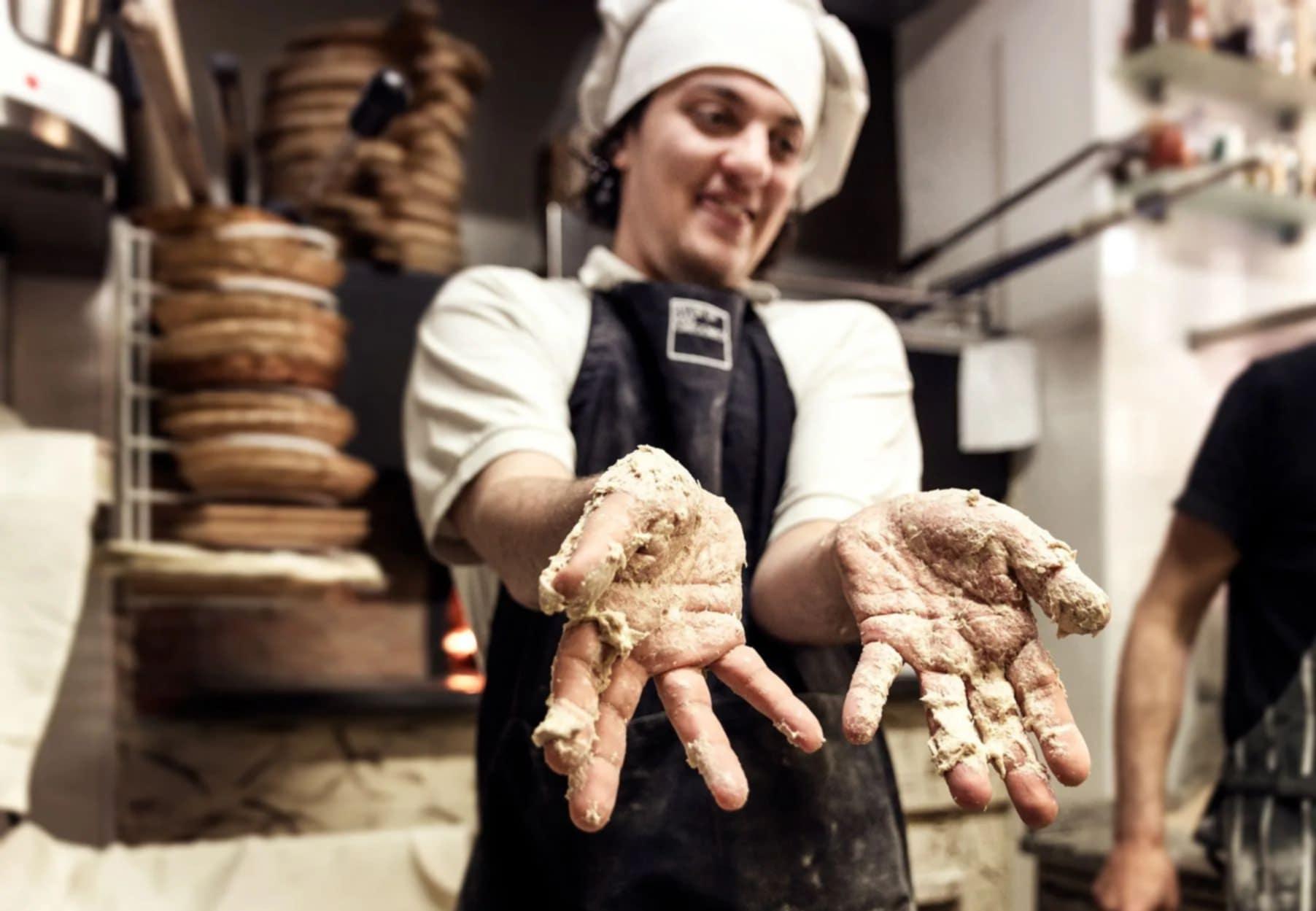 Eboli riscopre la tradizione: al Forno di Vincenzo torna l’evento per panificare insieme