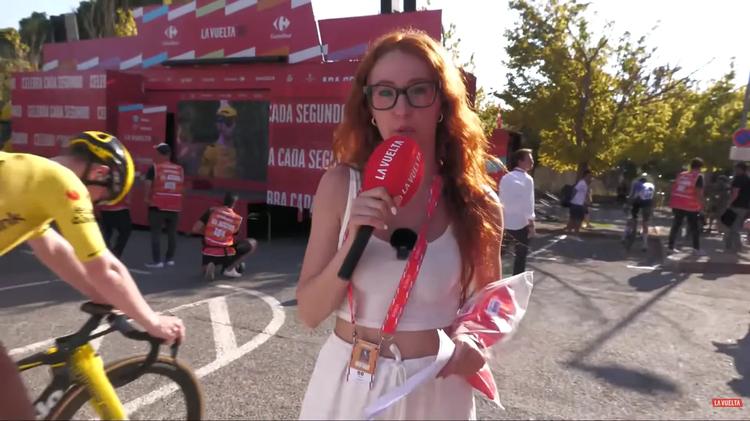 La respuesta de Erola Jons a las críticas por su contenido en redes durante la carrera: "Ayer rompimos Internet"