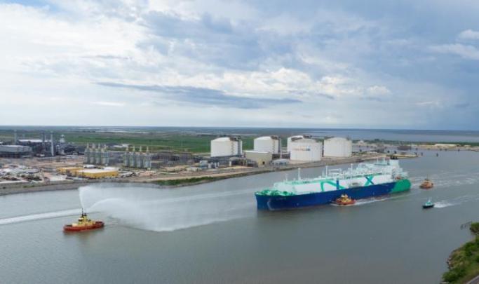 الاعلان عن تصدير أول شحنة غاز مسال من “غولدن باس” بالولايات المتحدة