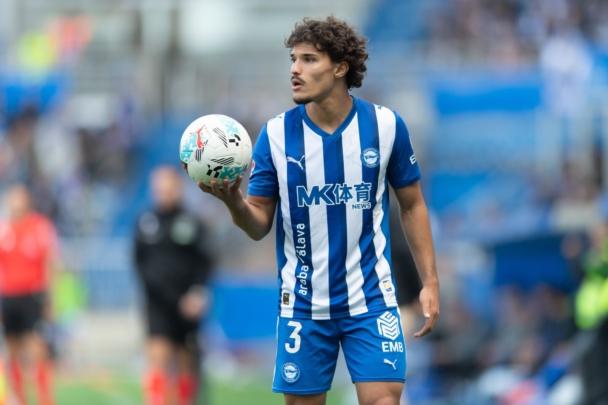 يوسف لخديم: تمثيل المغرب حلم يراودني منذ الصغر