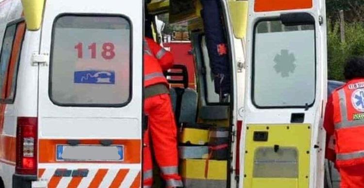 Tragedia sulla statale 123: scontro tra auto e Tir, quattro operai morti nell'Agrigentino