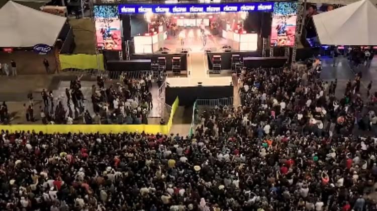 Dois homens são baleados após tentativa de feminicídio em show sertanejo no interior de SP