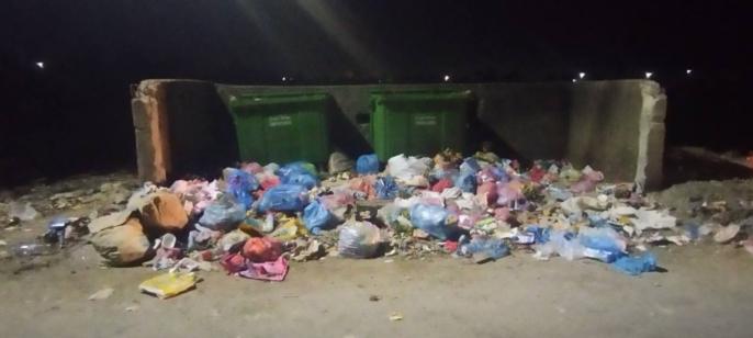 الأزبال تغرق دوار بضواحي مراكش