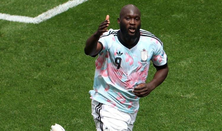 Romano – Lukaku, futuro sempre più lontano da Napoli: non si è presentato in ritiro