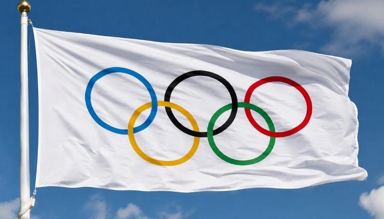 Olimpiadi, il Cio riapre alla Russia: atleti di nuovo in gara, ma senza bandiera e inno