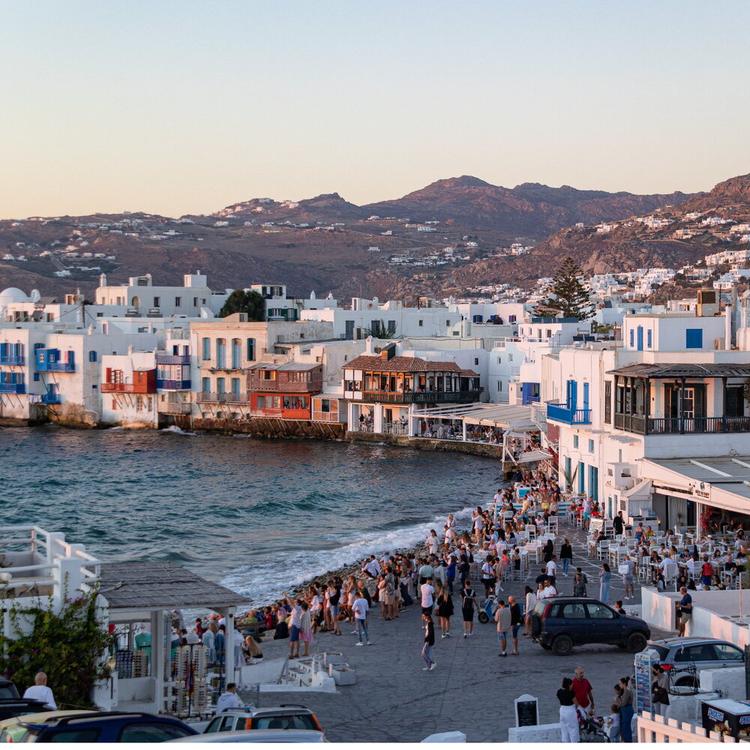 Morta dopo addio al nubilato a Mykonos, rilasciate le persone fermate