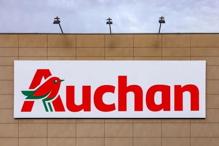 Auchan&nbsp;: ces 17 supermarchés vont devenir des Lidl, Intermarché n’en avait pas voulu